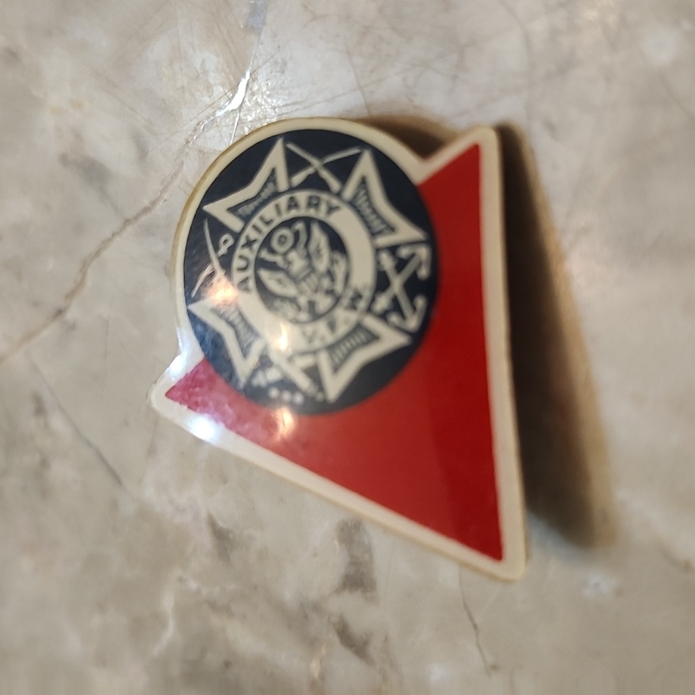 Pin  vfw